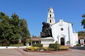 Arthor Winn-Curley Book Scholarship at Saint Mary’s College of California,USA