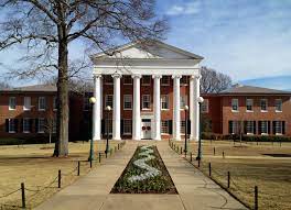 International Students Scholarships At The University of Mississippi 2023/24,USA