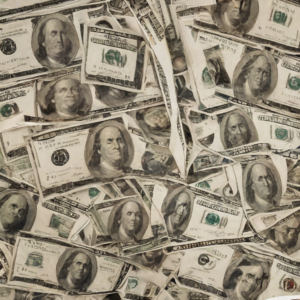 Think You Can't Afford College? Think Again: USA Scholarships to Apply For Now